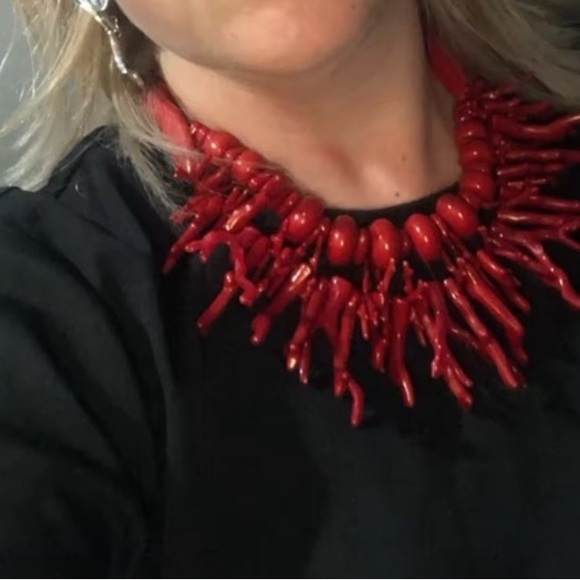 Vintage Red Coral Statement Necklace - Picture 9 of 10